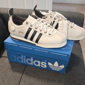 Adidas Samba 62 Men's Sneakers - White, Black And Brown .6M/7W